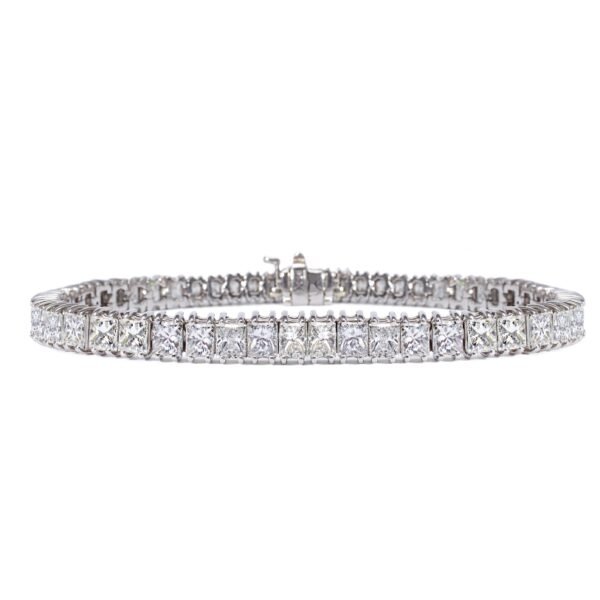 Tennis bracelet with sparkling diamonds in an elegant design from Devasurendra Gems & Jewellers - dgandj.com